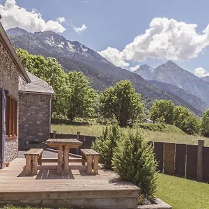  Hébergement de vacances Les Hauts De Saint-lary France